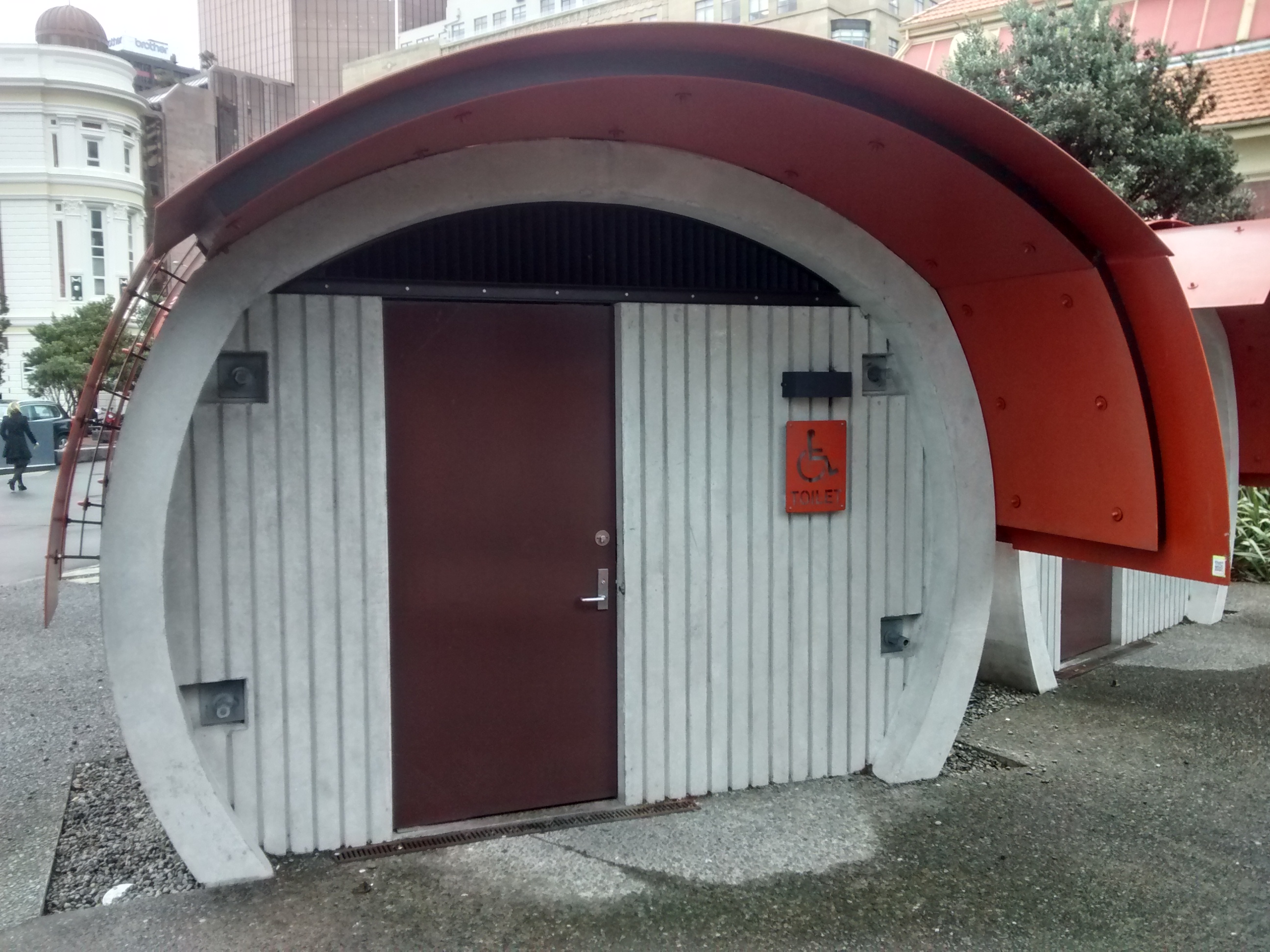 Skulpturale Lobster Loos am Wellington Waterfront
